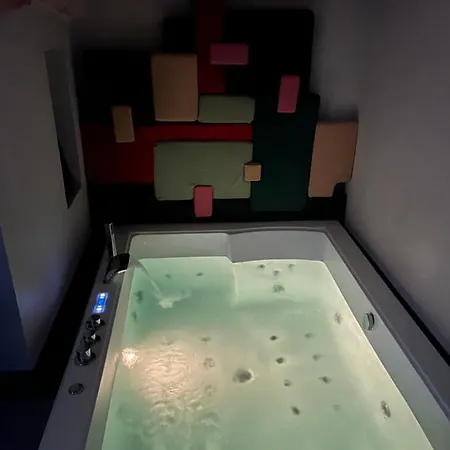 Jacuzzi La Stratodda Ostuni Torre Guaceto * San Vito dei Normanni